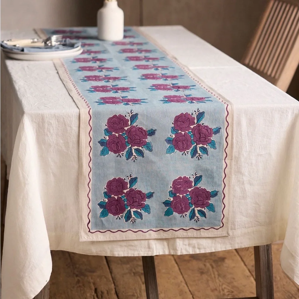 Rosy Floral runner